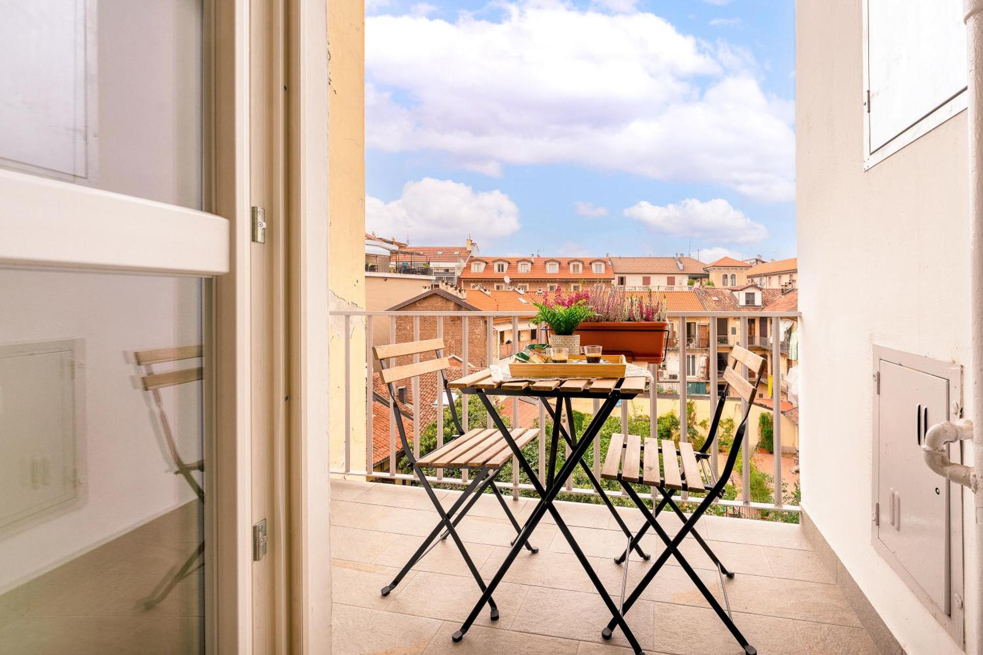 Appartamenti Vista Mole, Centro A 15 Min - Luxury Suites & Fast Wifi トリノ エクステリア 写真