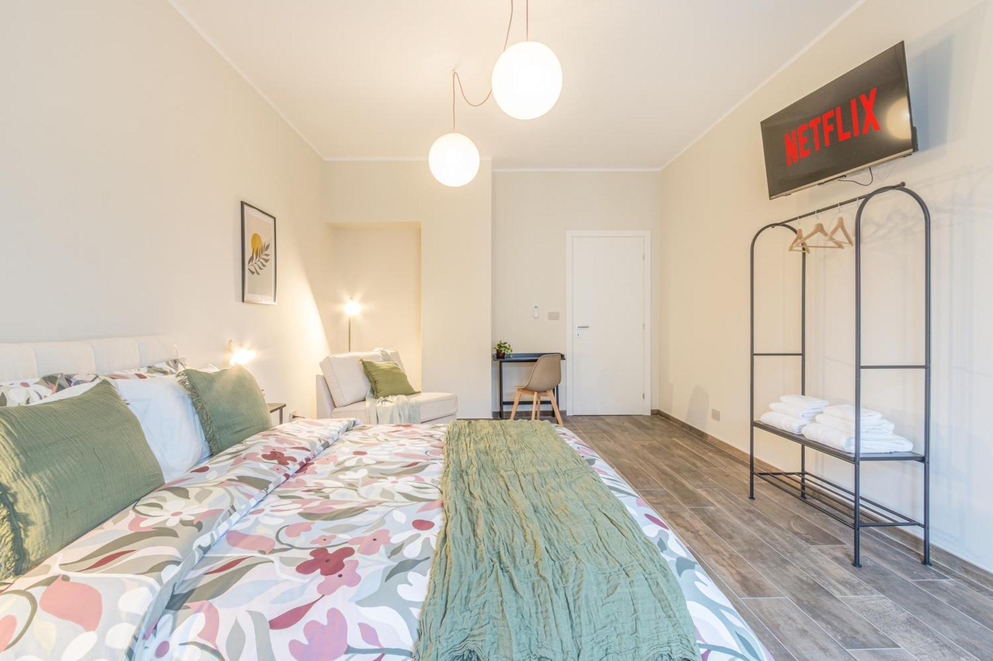 Appartamenti Vista Mole, Centro A 15 Min - Luxury Suites & Fast Wifi トリノ エクステリア 写真