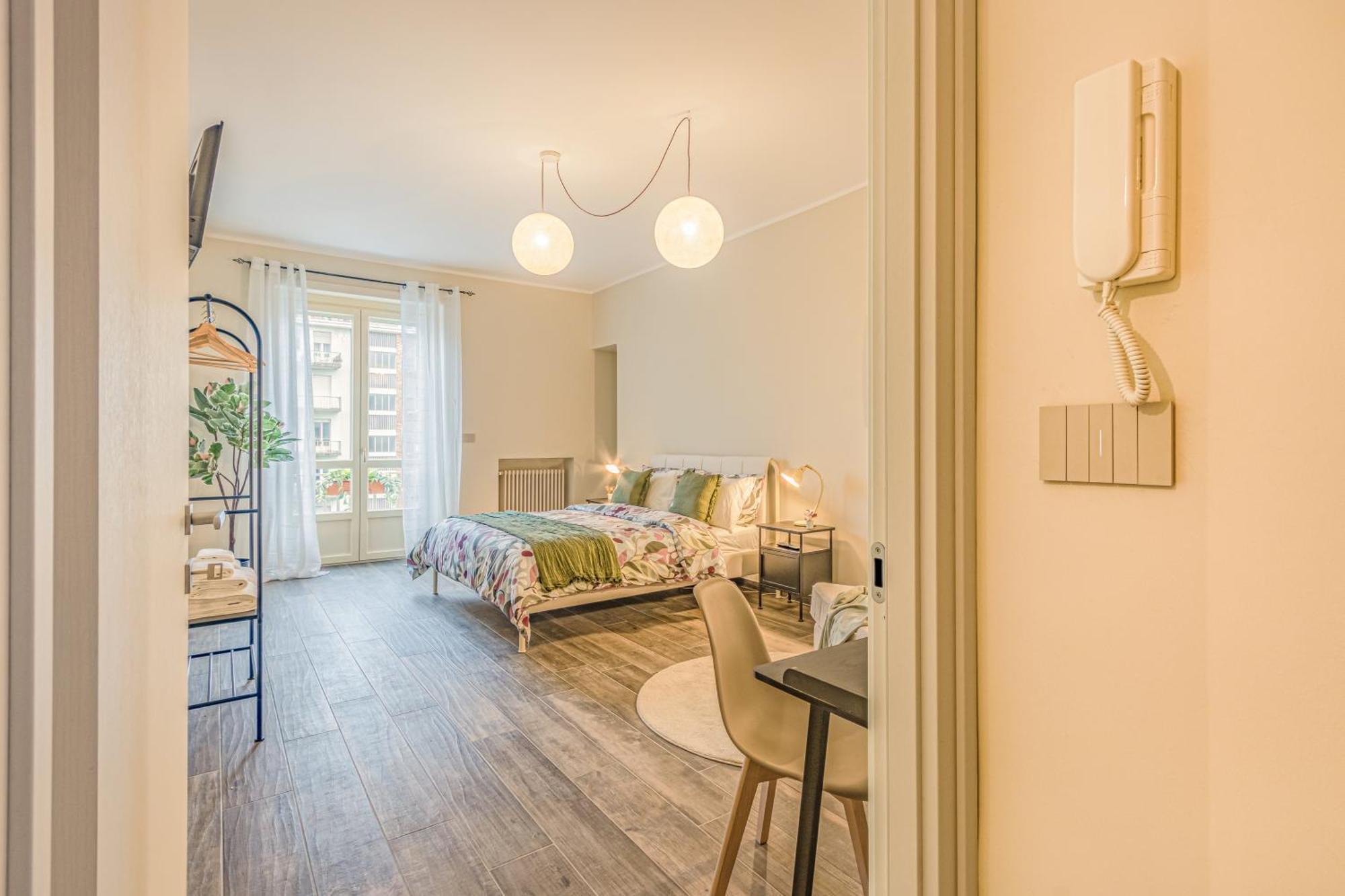 Appartamenti Vista Mole, Centro A 15 Min - Luxury Suites & Fast Wifi トリノ エクステリア 写真