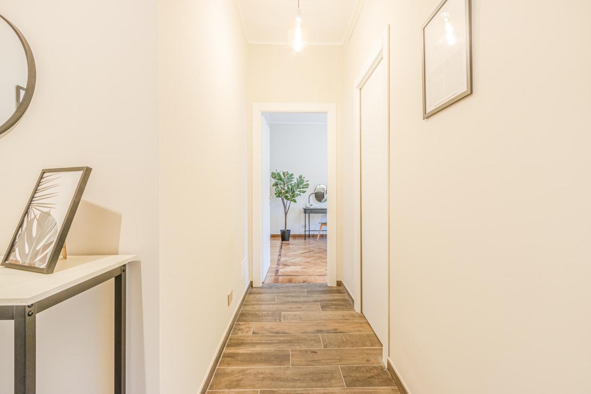 Appartamenti Vista Mole, Centro A 15 Min - Luxury Suites & Fast Wifi トリノ エクステリア 写真