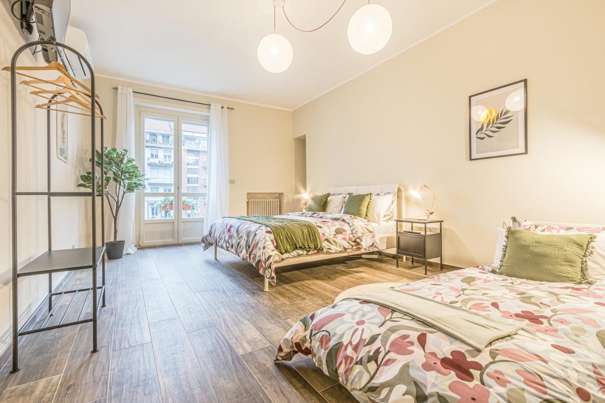 Appartamenti Vista Mole, Centro A 15 Min - Luxury Suites & Fast Wifi トリノ 部屋 写真