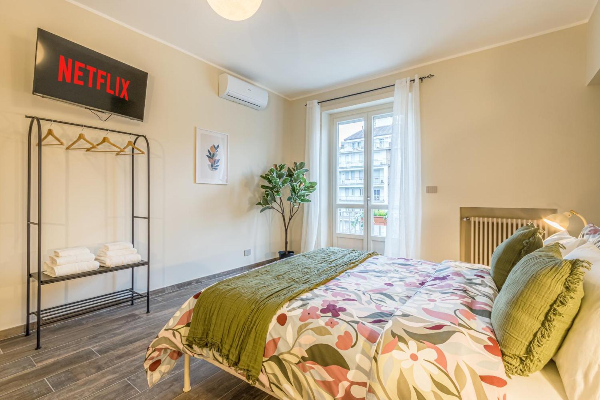 Appartamenti Vista Mole, Centro A 15 Min - Luxury Suites & Fast Wifi トリノ 部屋 写真