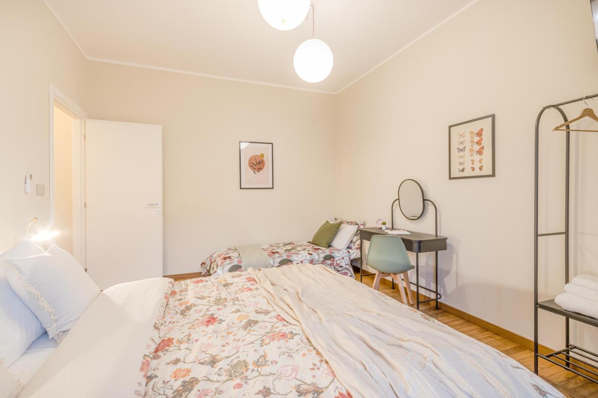 Appartamenti Vista Mole, Centro A 15 Min - Luxury Suites & Fast Wifi トリノ 部屋 写真